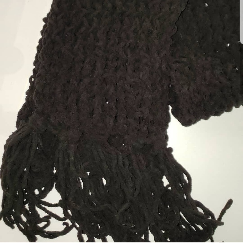 Super soft wool knitted scarf